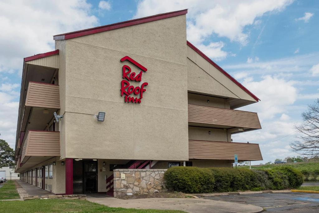 Red Roof Inn Jackson Downtown - Fairgrounds Main image 1